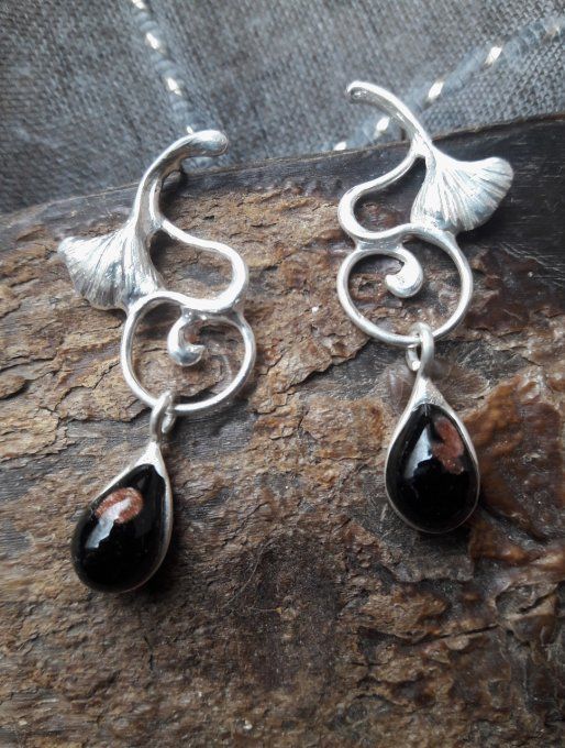 Boucles d´oreilles Art Nouveau noires