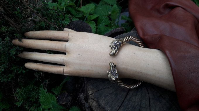 Bracelet style celtique "Torque Sangliers"