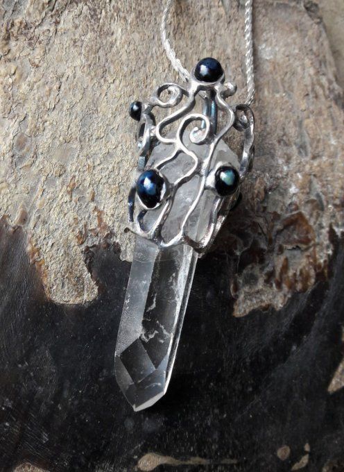 Pendentif cristal de roche