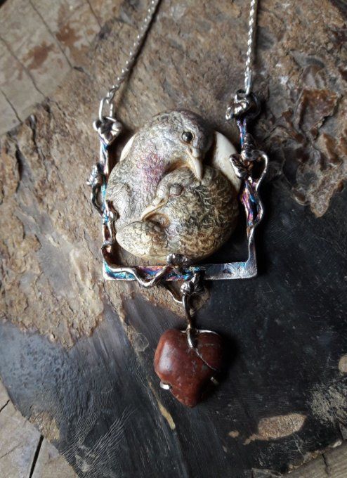 Pendentif "Deux pigeons s'aimaient d'amour tendre"
